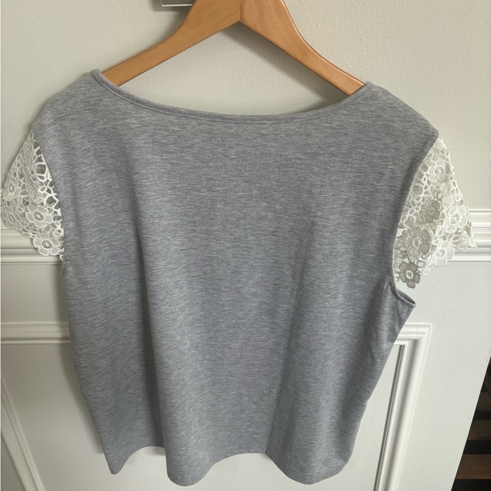 Anna-Kaci California NWT Gray Shirt with White Lace Sleeves| XL - Picture 3 of 8